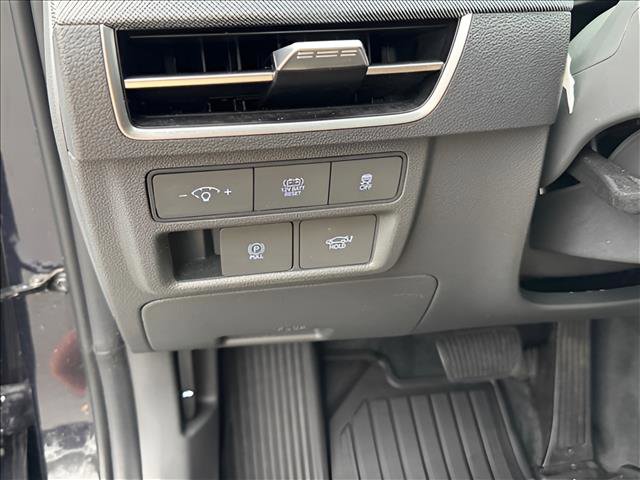 Certified 2024 Hyundai Sonata Limited image 21