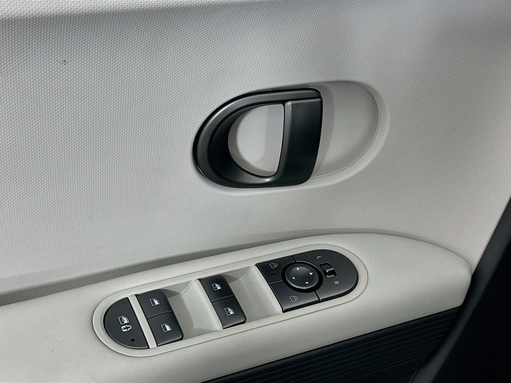 New 2026 Hyundai Ioniq 5 SEL RWD image 20