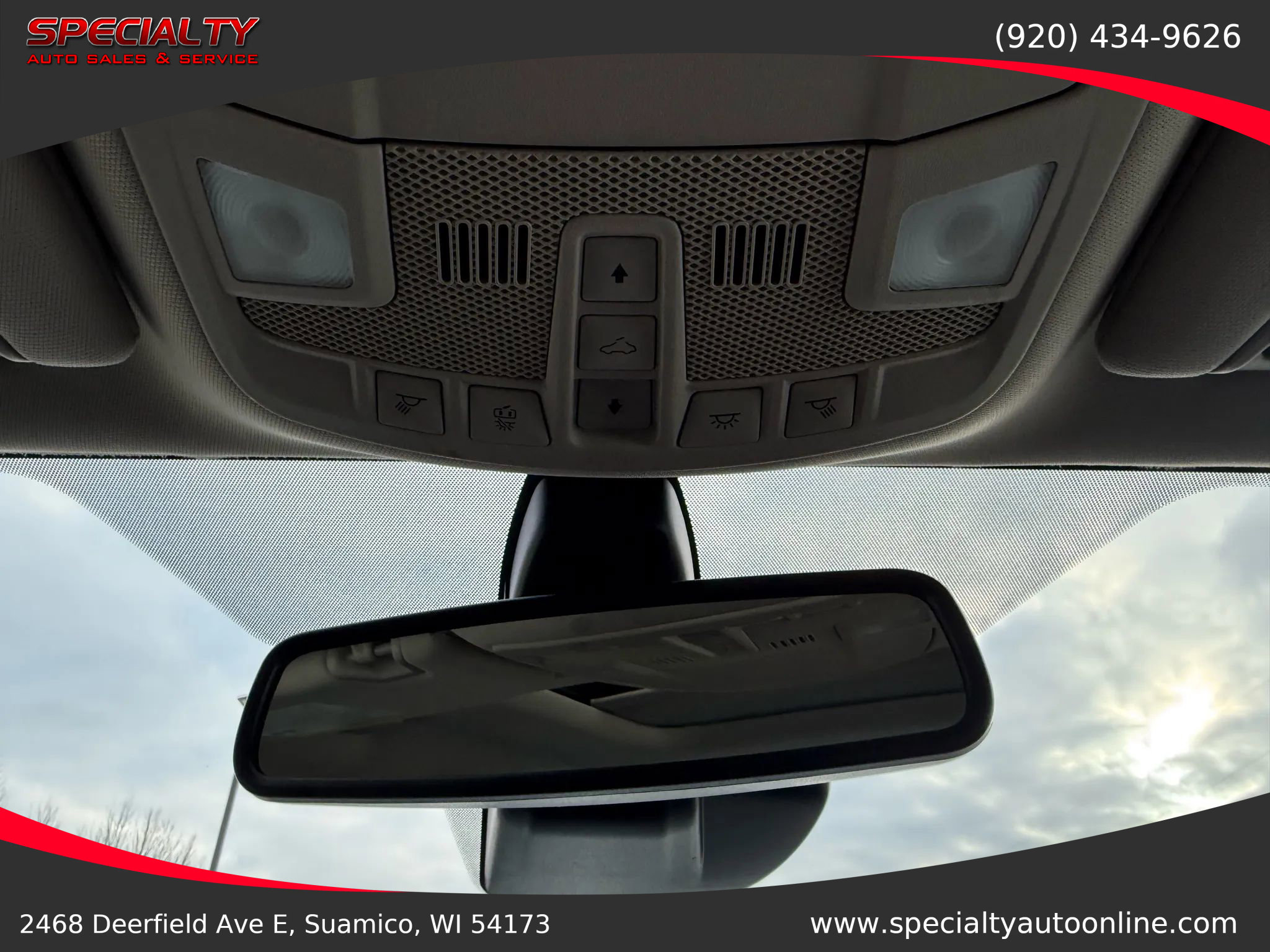 Used 2020 Ford Fusion SE image 32