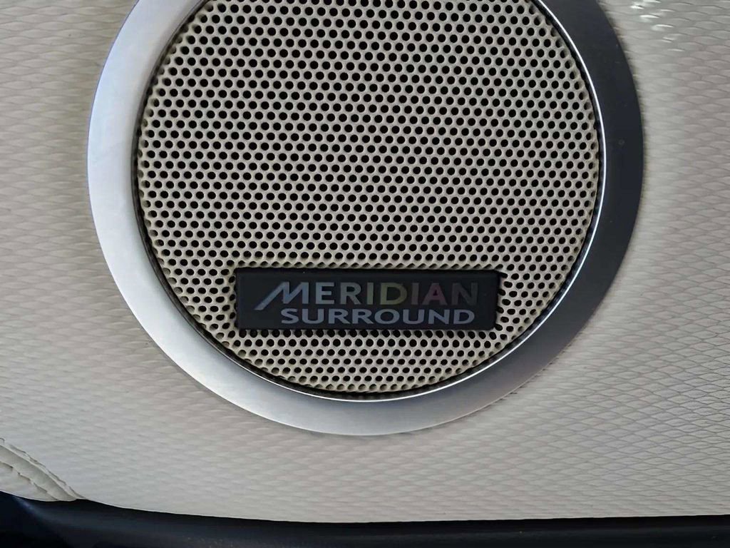 Used 2022 Land Rover Discovery HSE R-Dynamic image 36