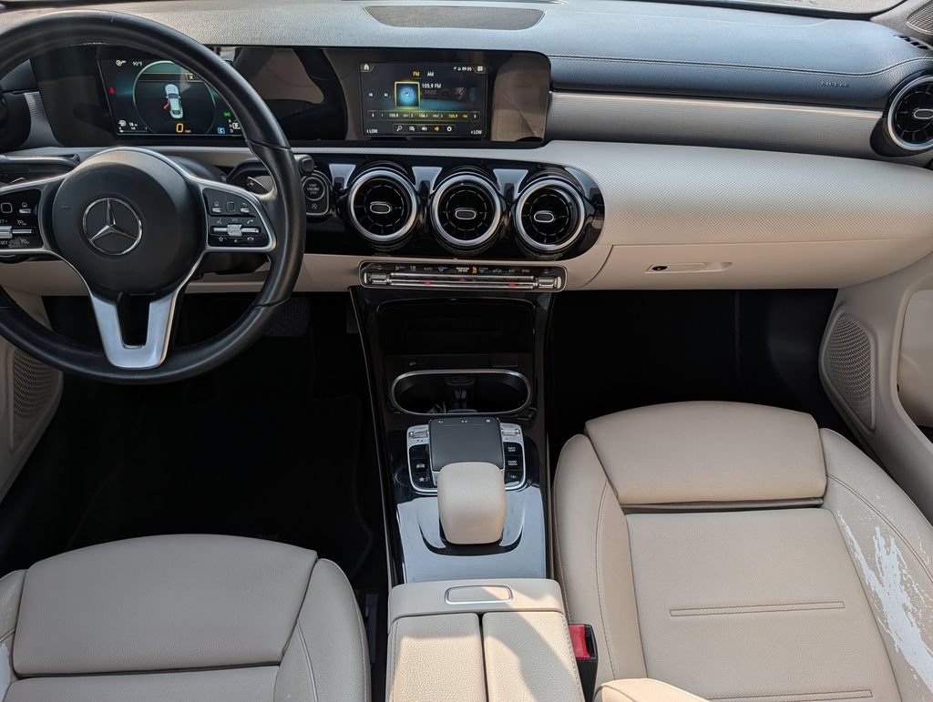 Used 2020 Mercedes-Benz CLA 250 image 12