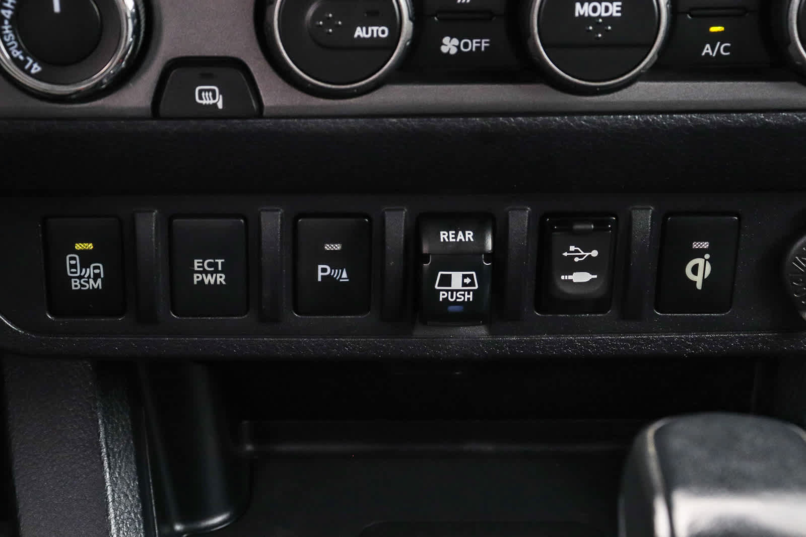 Used 2019 Toyota Tacoma TRD Pro AWD/4WD image 26