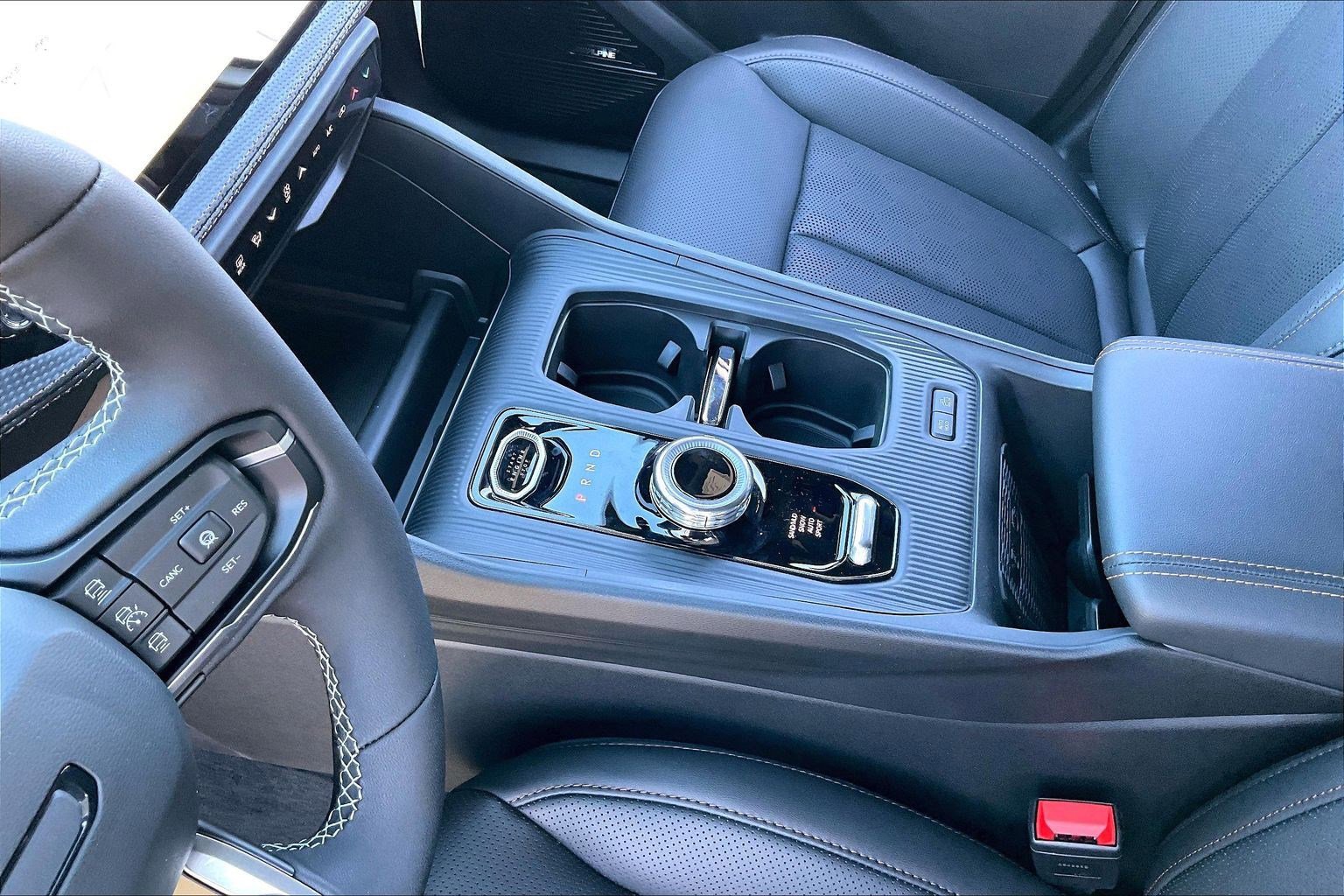 New 2026 Jeep Cherokee Overland image 8