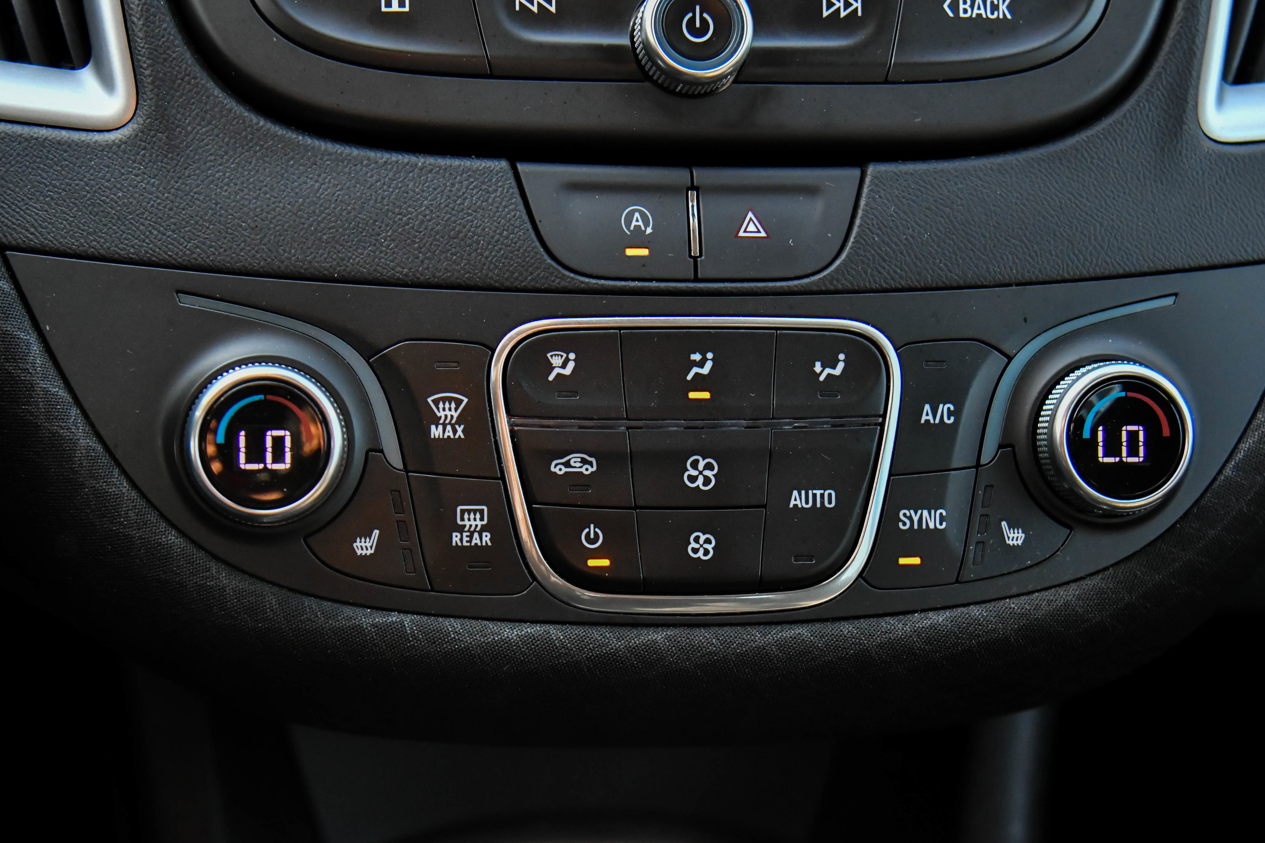 Used 2024 Chevrolet Malibu LT image 21