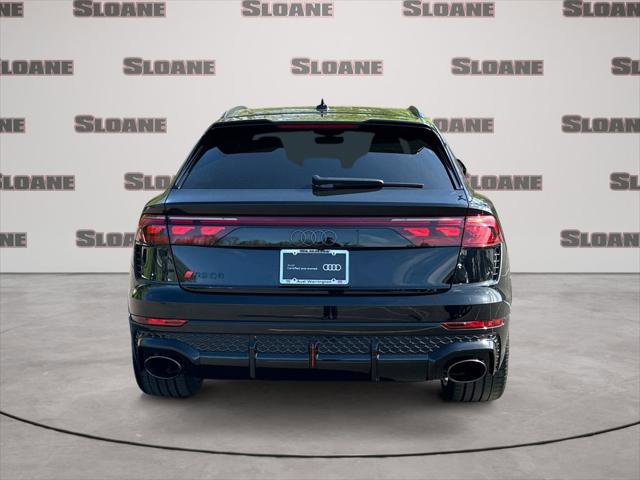 Certified 2025 Audi RS Q8 performance AWD/4WD image 4