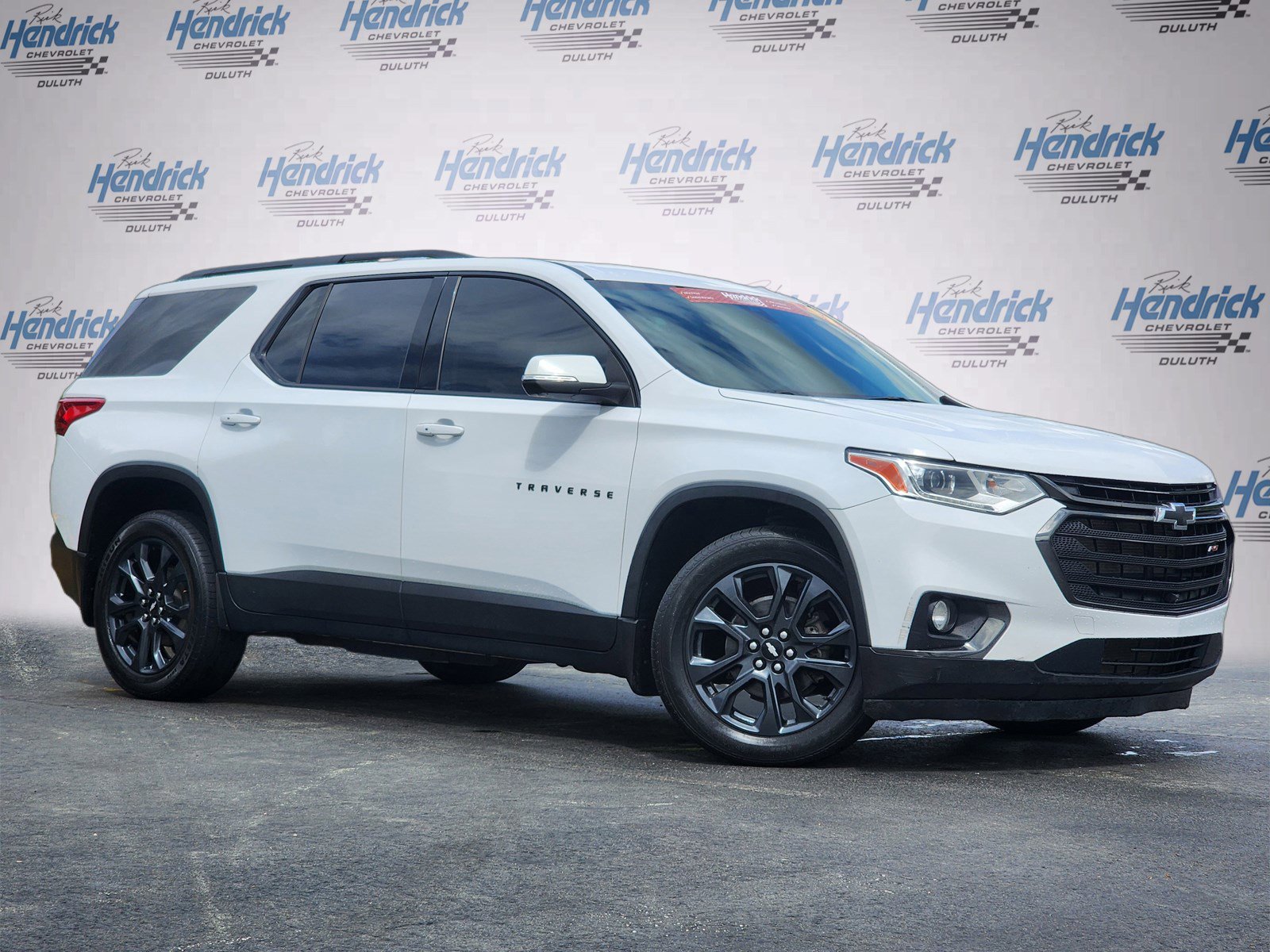 Used 2021 Chevrolet Traverse RS image 2