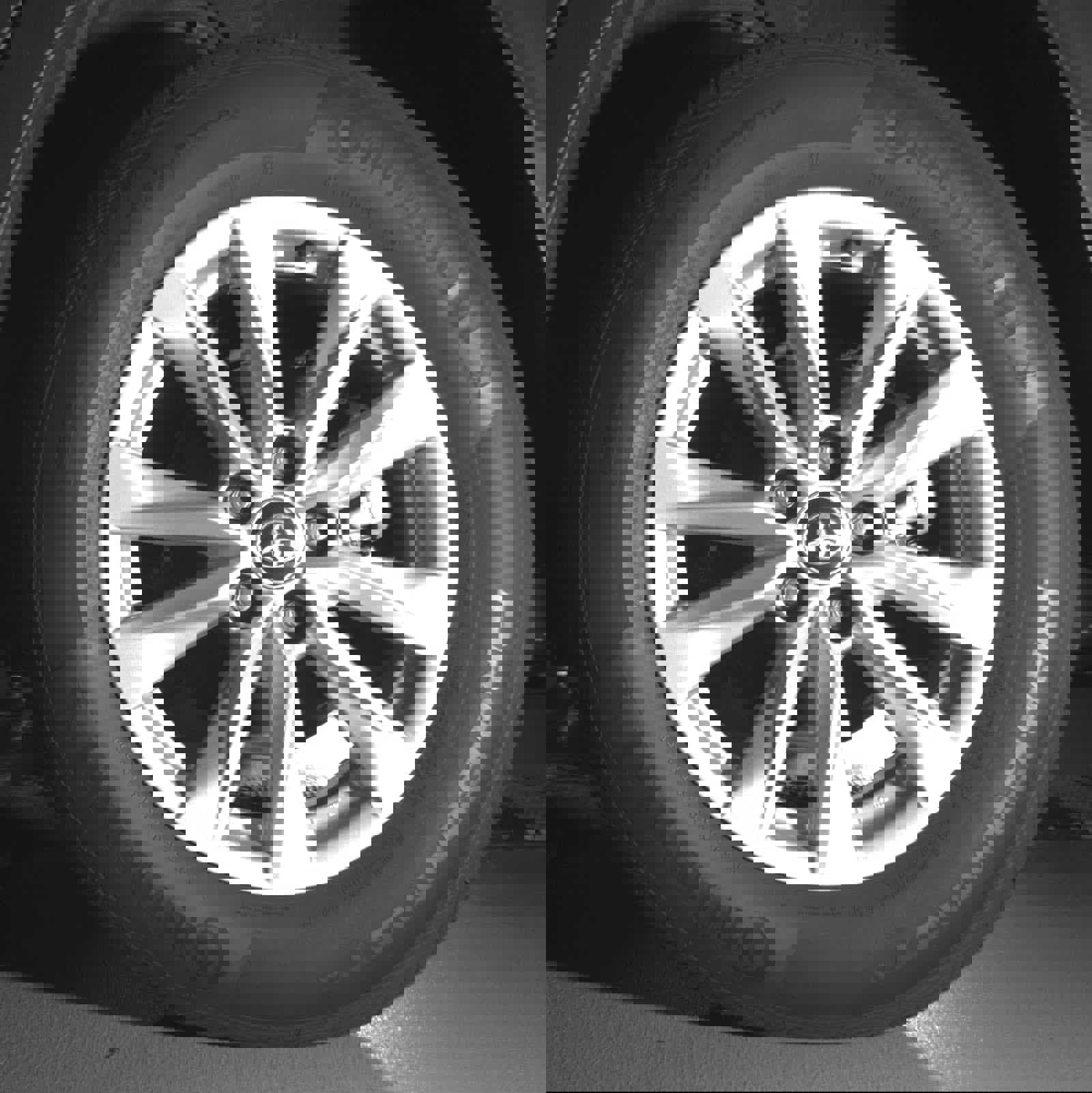 Used 2023 Toyota Corolla Cross LE w/ Moonroof Package image 15