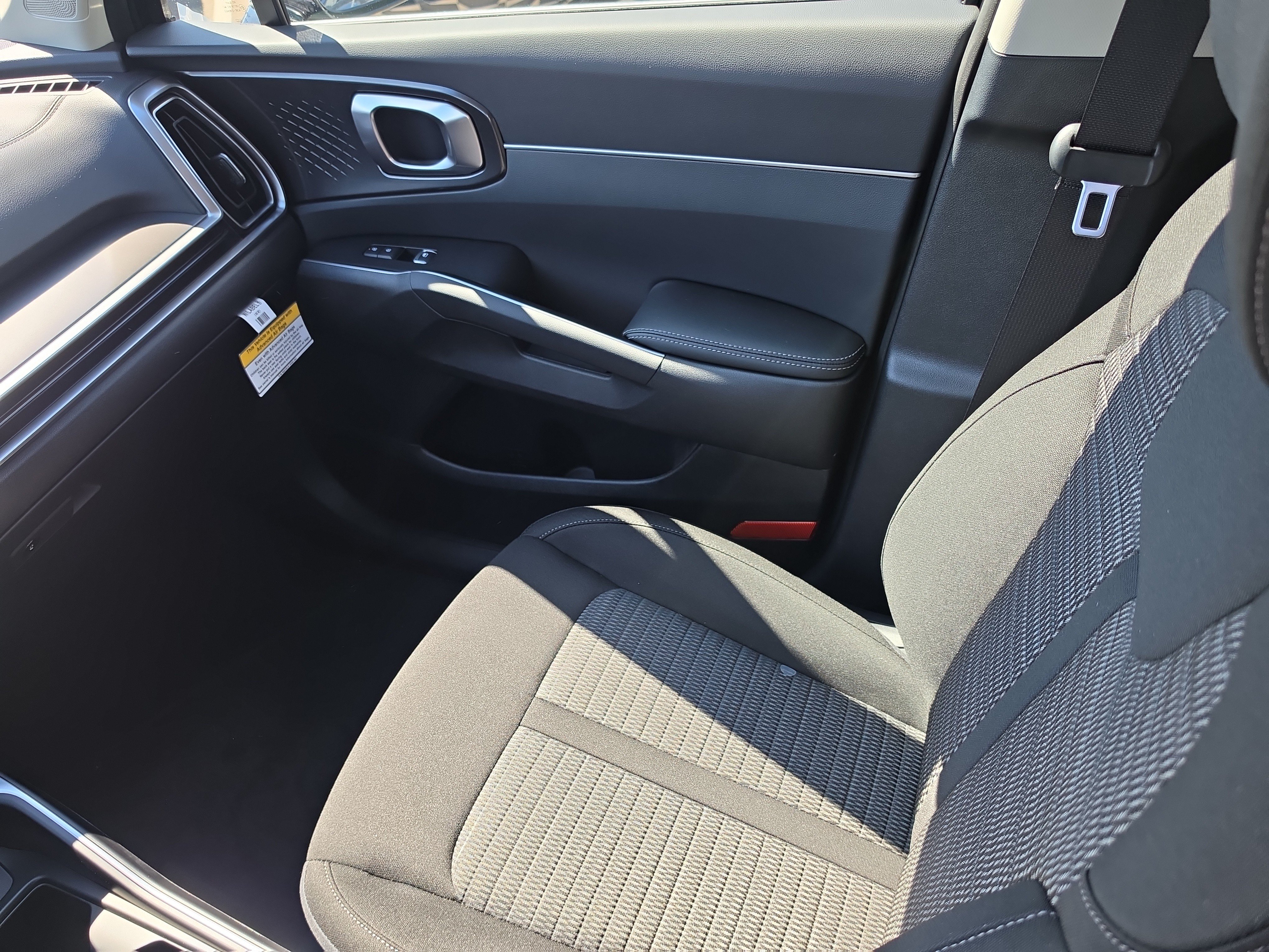New 2026 Kia Sorento LX FWD image 16