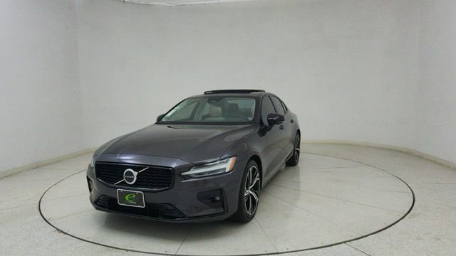 Used 2024 Volvo S60 B5 Plus w/ Climate Package image 68