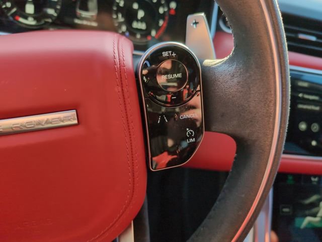 Used 2022 Land Rover Range Rover Sport HST image 17