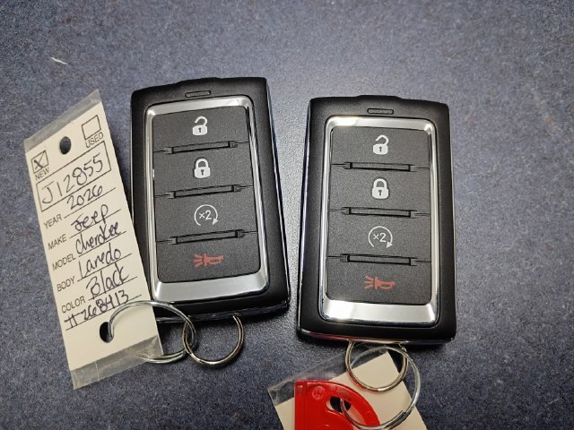 Used 2026 Jeep Cherokee Laredo AWD/4WD image 22
