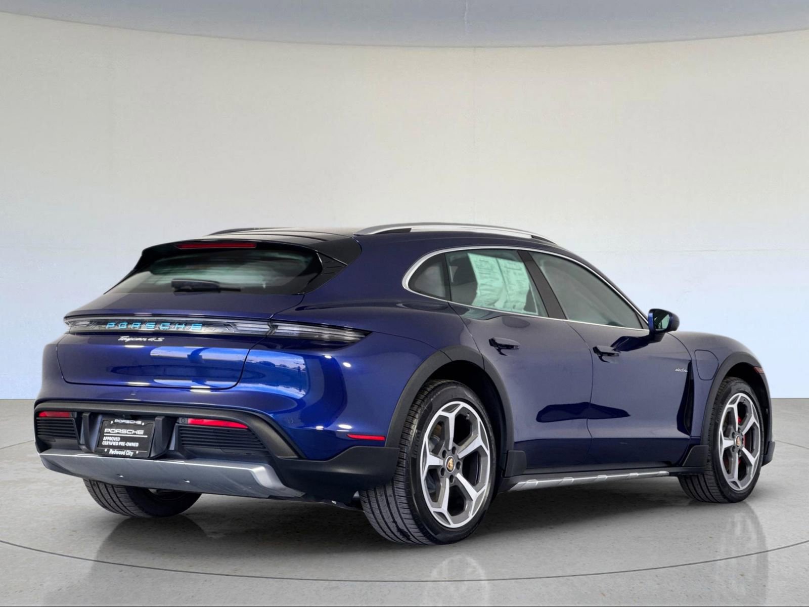 Certified 2024 Porsche Taycan 4S image 8