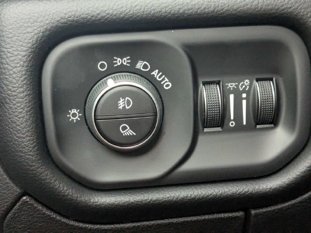 New 2026 RAM 1500 Laramie w/ Night Edition AWD/4WD image 24