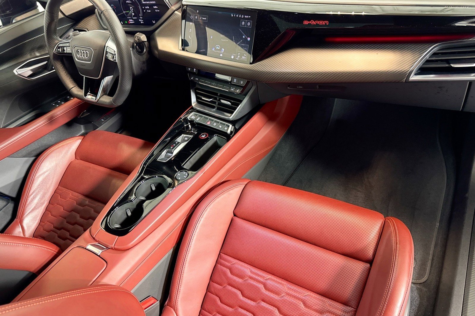 Used 2023 Audi RS e-tron GT w/ Ceramic Brake Package image 26