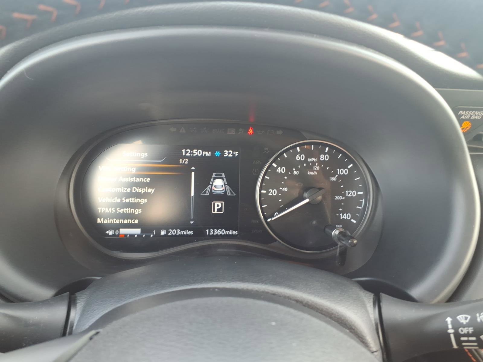 Used 2023 Nissan Kicks SR image 15