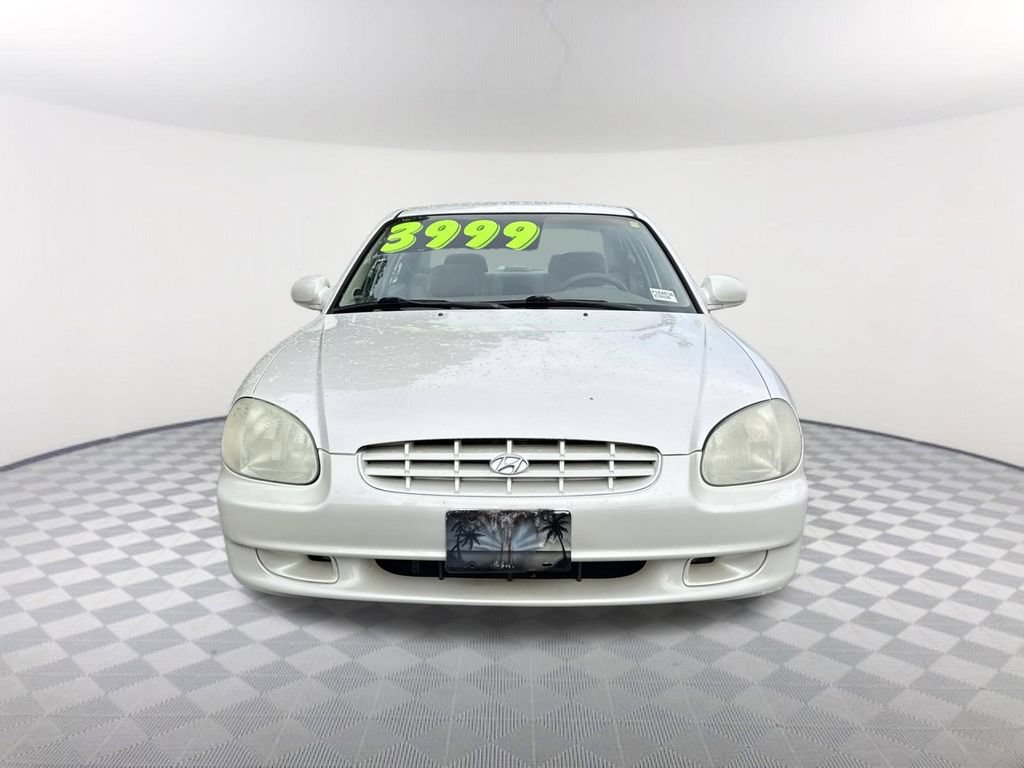 Used 2001 Hyundai Sonata FWD image 2