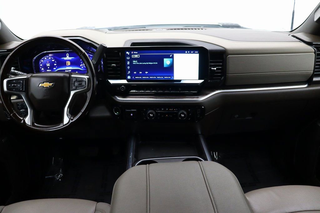 Used 2024 Chevrolet Silverado 3500 LTZ w/ LTZ Plus Package image 33