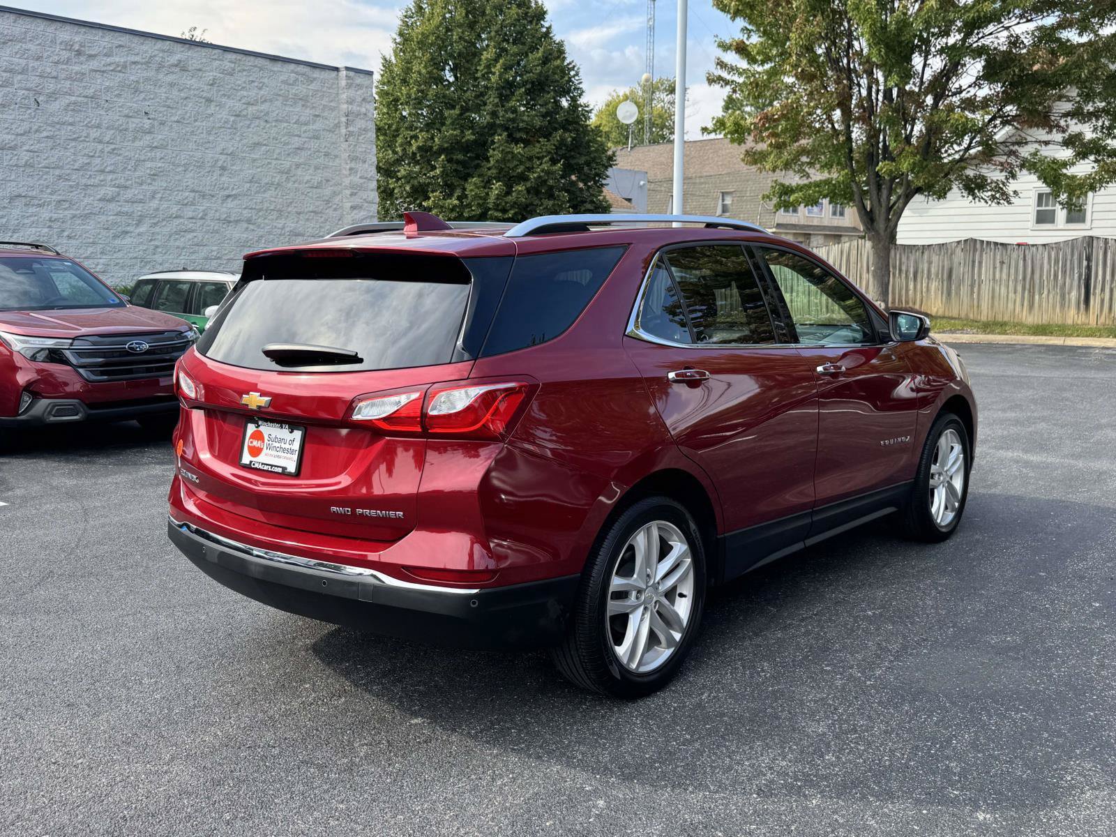 Used 2019 Chevrolet Equinox Premier AWD/4WD image 2