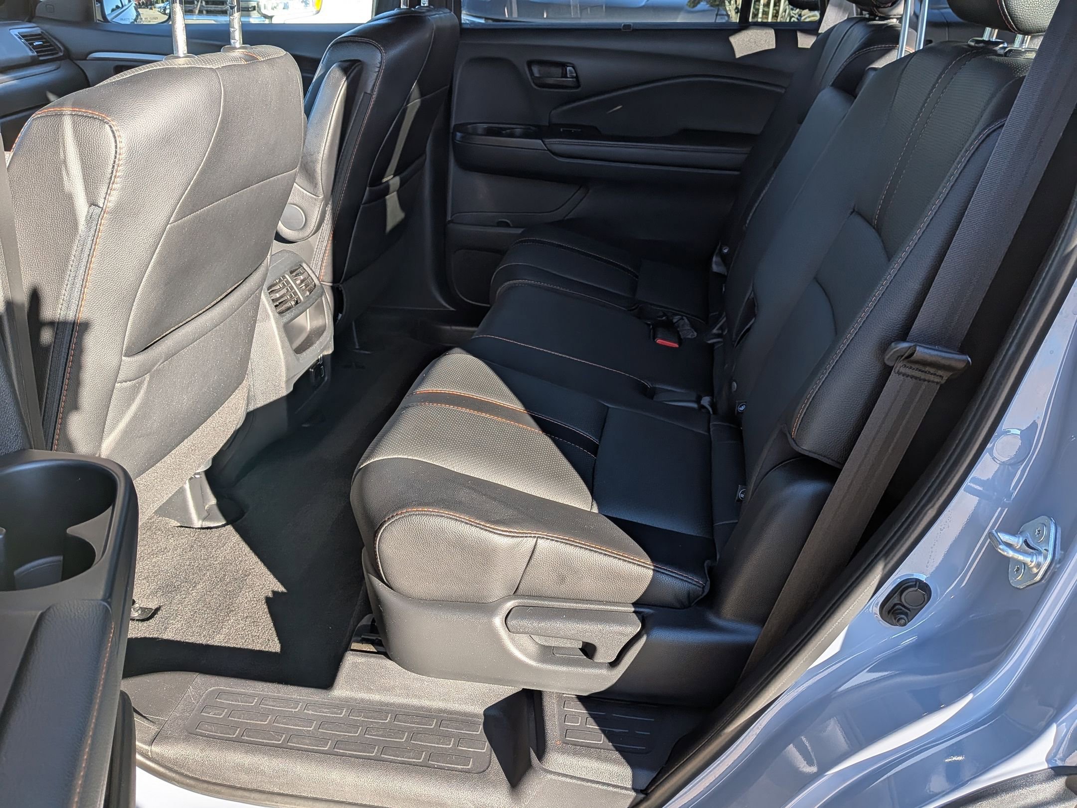 Certified 2022 Honda Passport TrailSport image 25