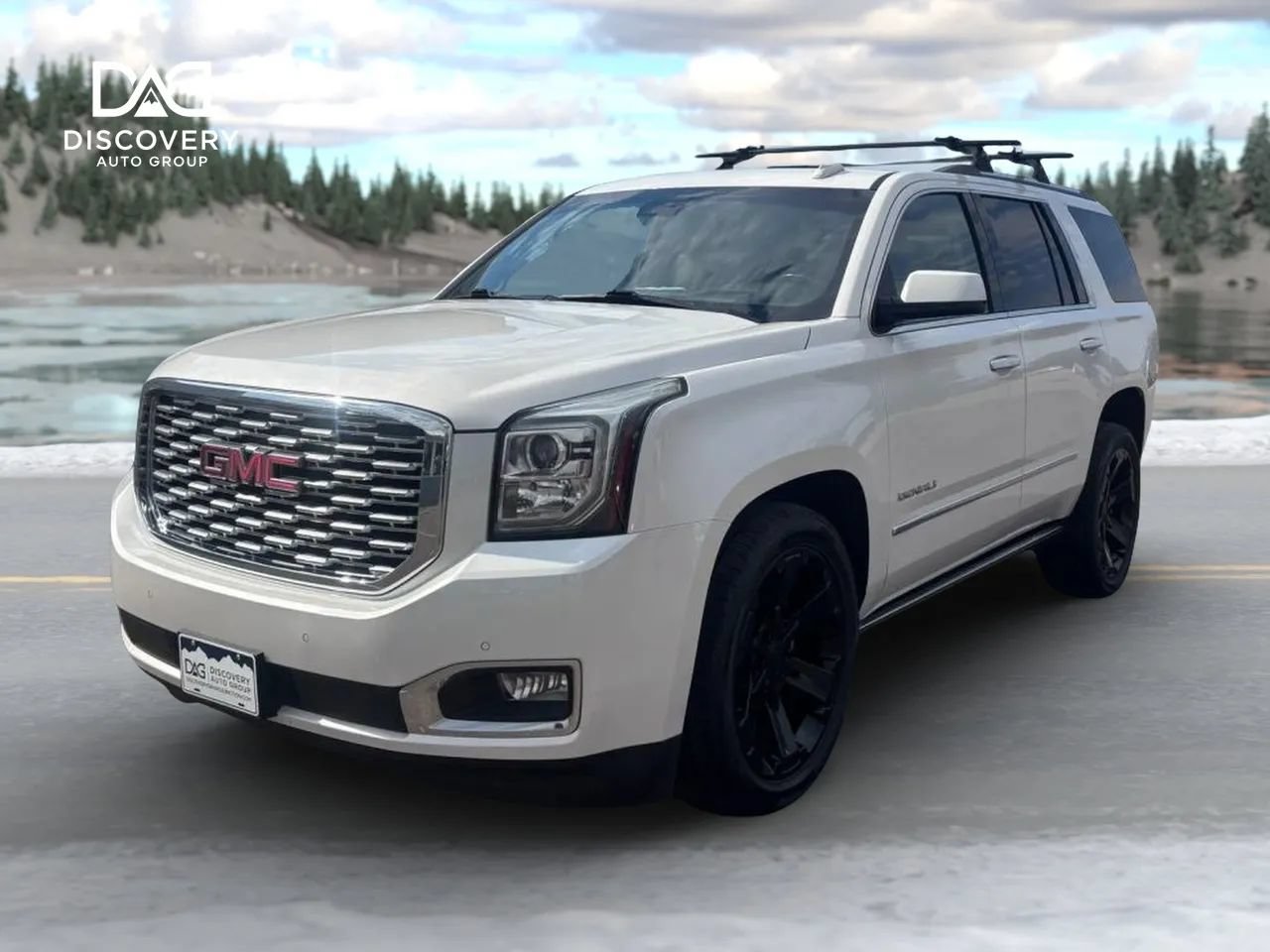 Used 2019 GMC Yukon Denali w/ Denali Ultimate Package AWD/4WD image 1