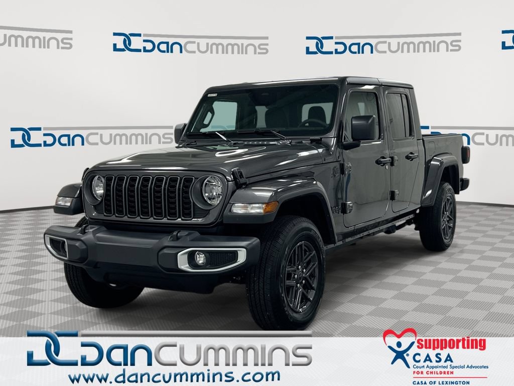 New 2026 Jeep Gladiator Sport AWD/4WD image 1