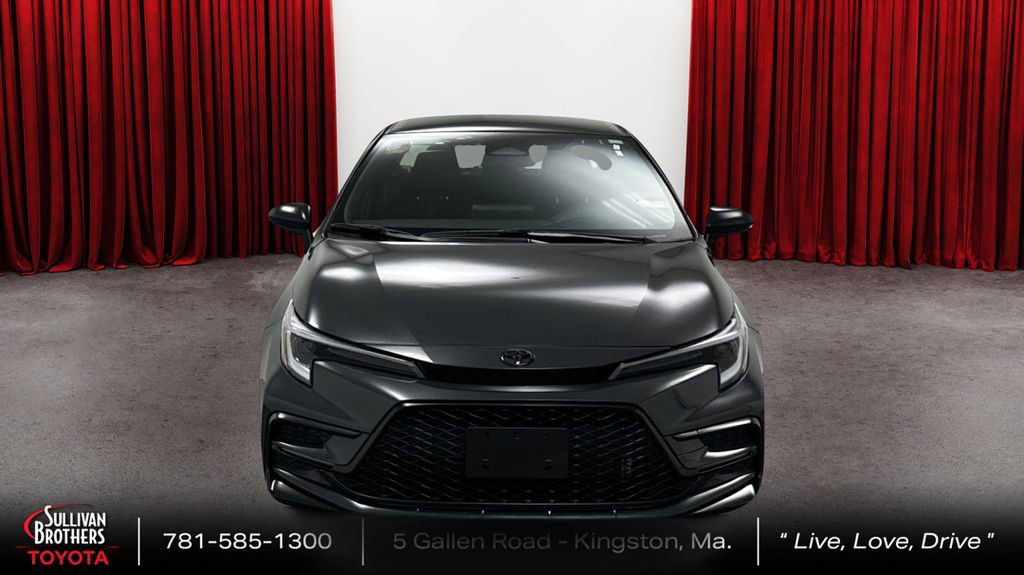Certified 2024 Toyota Corolla SE image 2