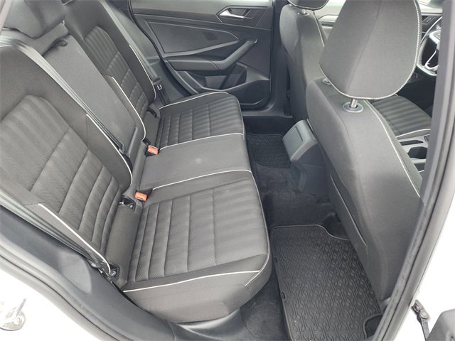 Used 2024 Volkswagen Jetta Sport image 23