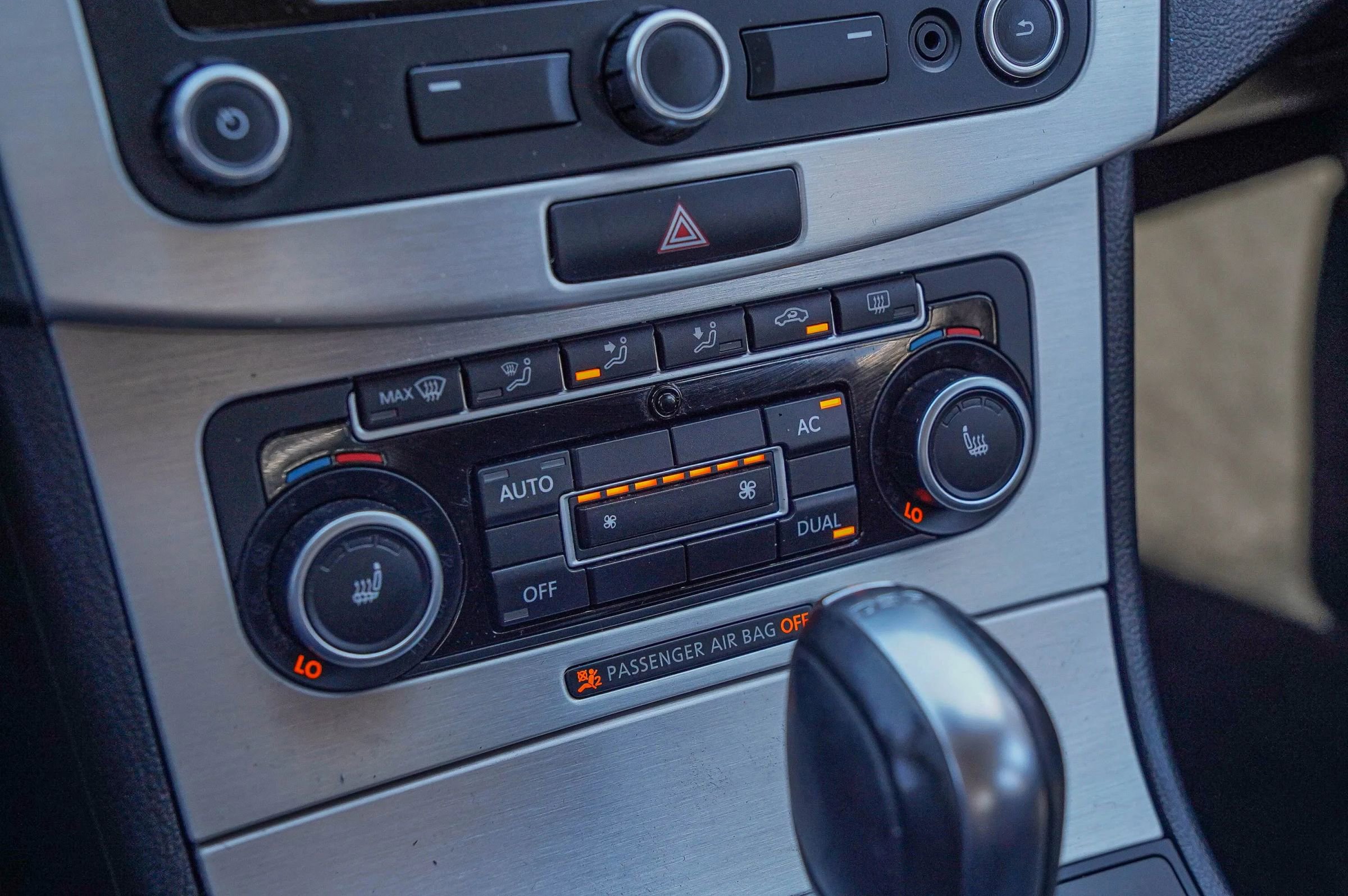 Used 2012 Volkswagen CC Lux Limited image 28