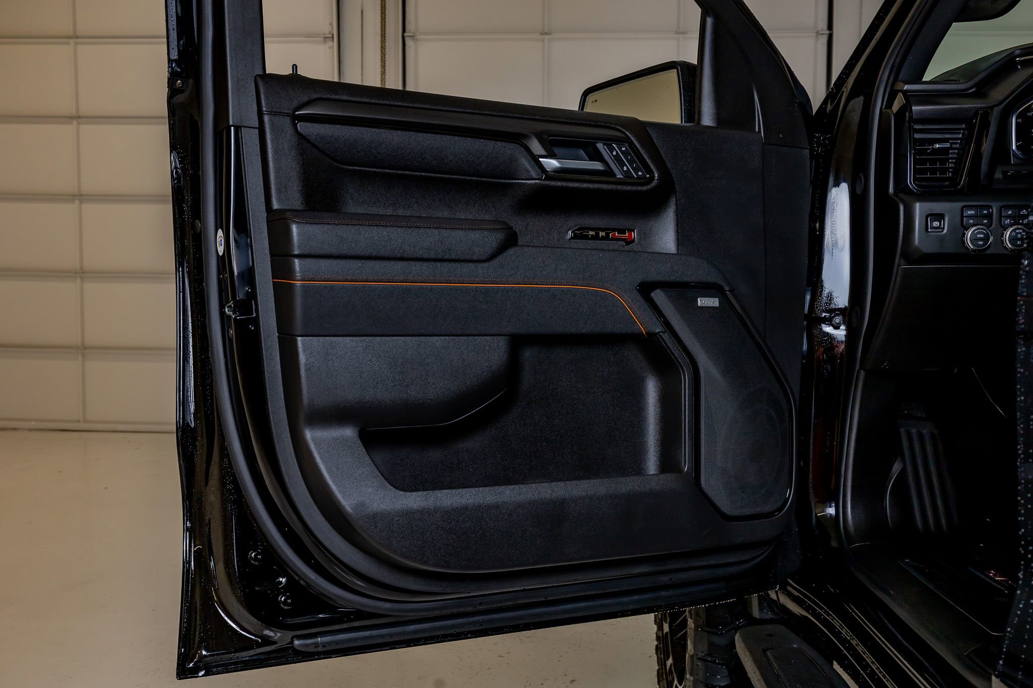 Used 2026 GMC Sierra 1500 AT4 w/ AT4 Premium Package AWD/4WD image 37
