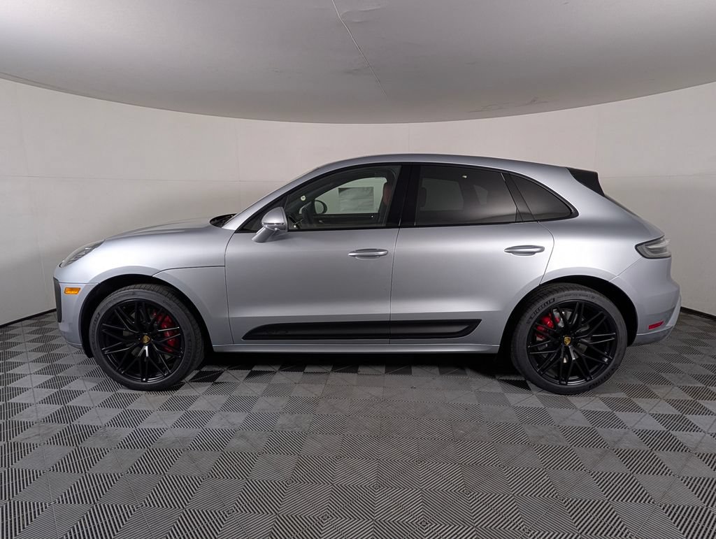 New 2026 Porsche Macan GTS AWD/4WD image 2