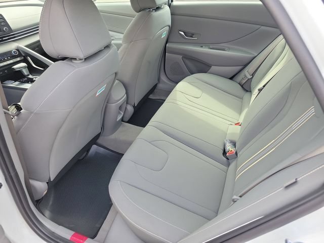 New 2026 Hyundai Elantra Sport FWD image 24