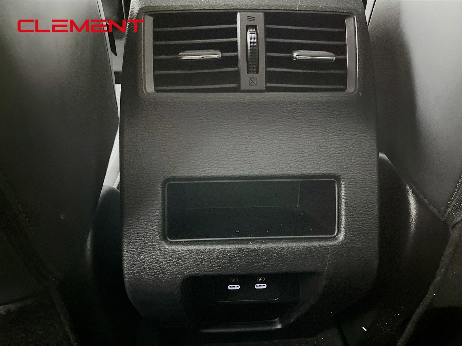 Used 2025 Mitsubishi Outlander SE FWD image 33