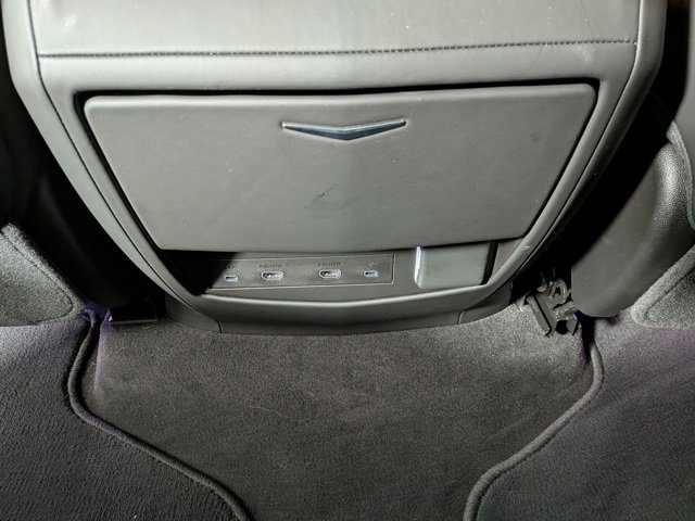 Used 2025 Cadillac Escalade V w/ LPO, ONYX Package image 35