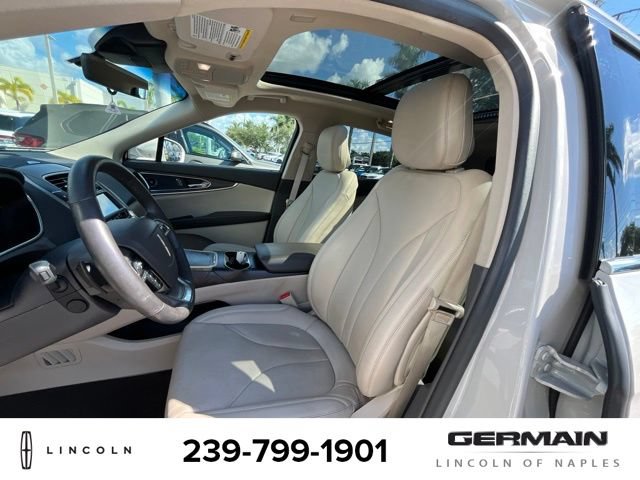 Used 2020 Lincoln Nautilus Reserve FWD image 13