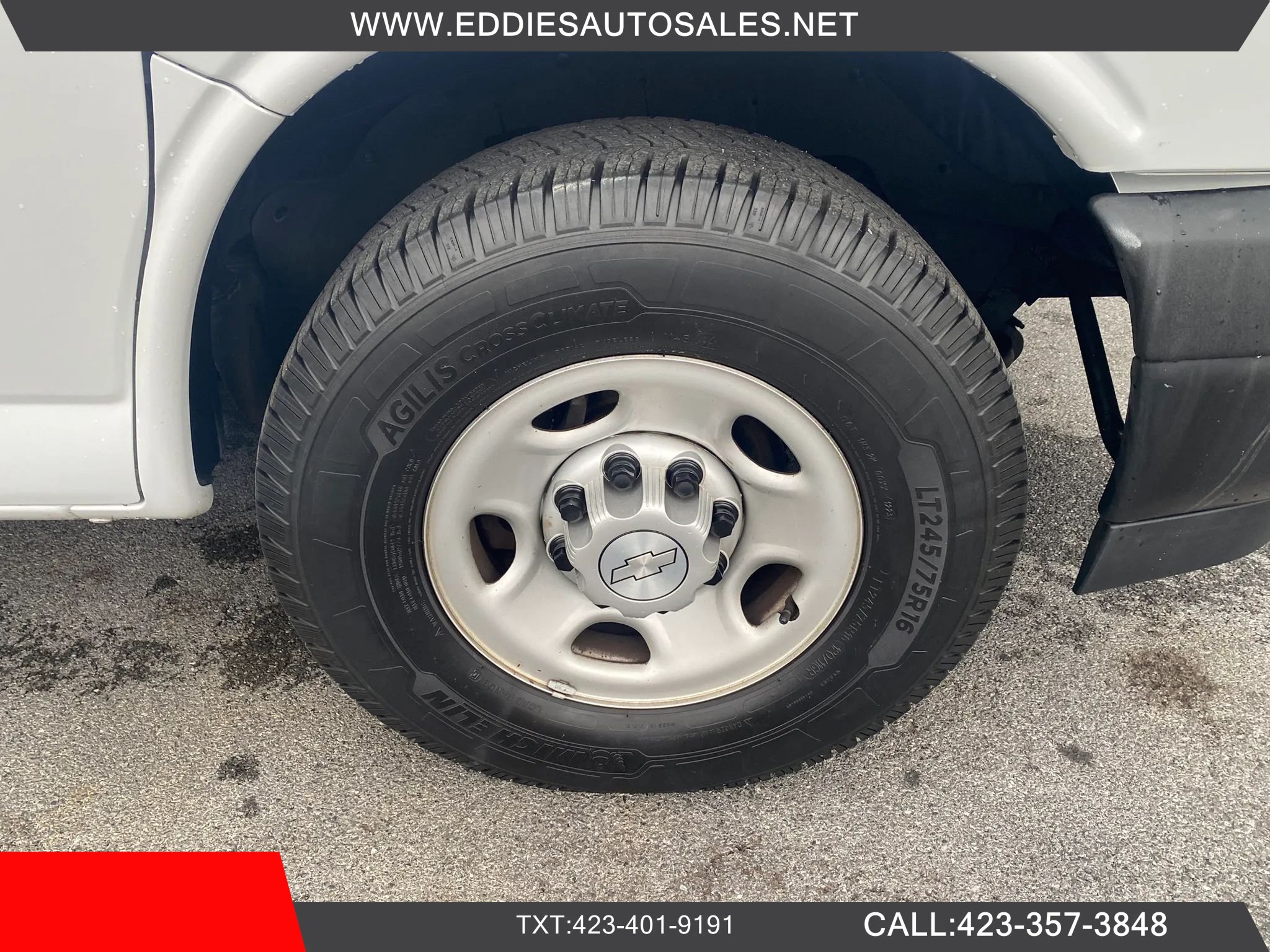 Used 2018 Chevrolet Express 3500 LS RWD image 33