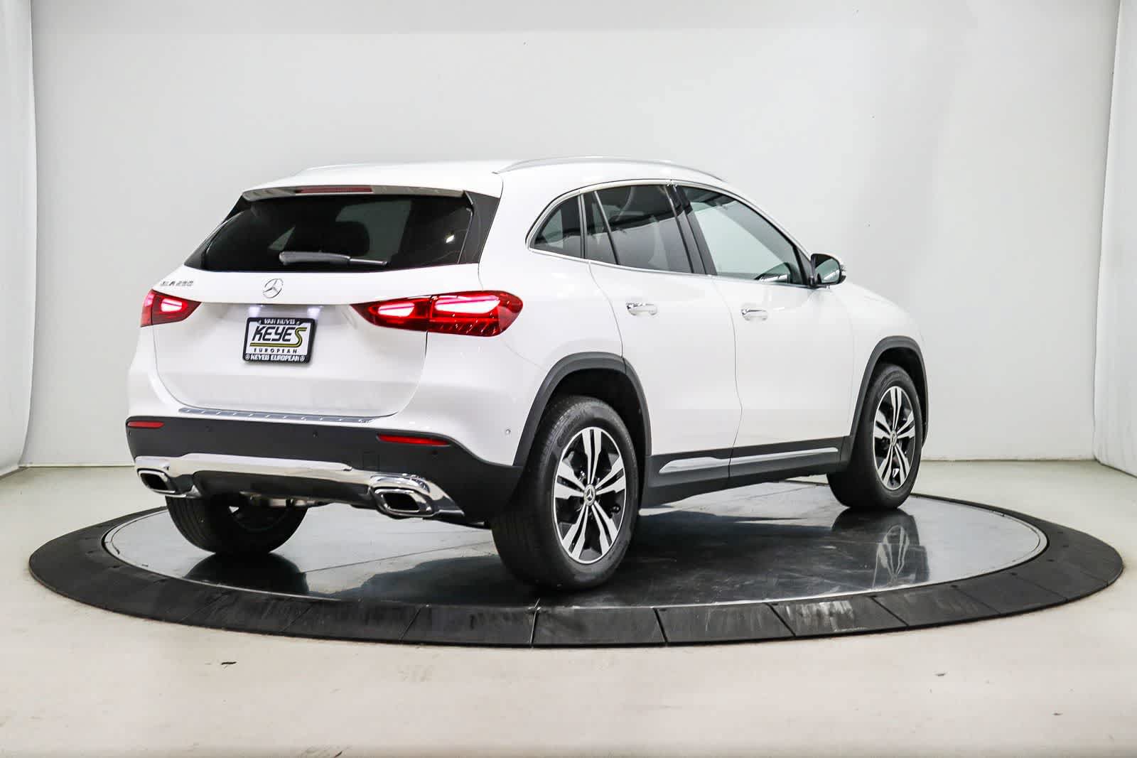 Certified 2024 Mercedes-Benz GLA 250 image 4