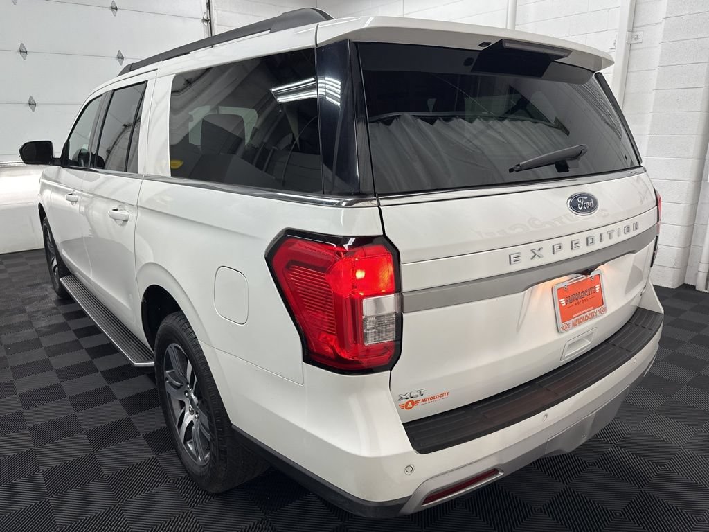 Used 2023 Ford Expedition Max XLT AWD/4WD image 7
