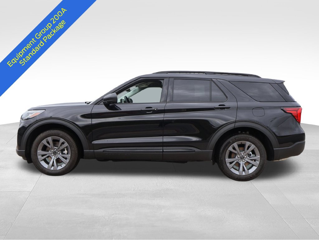 New 2026 Ford Explorer Active w/ Active Comfort Package AWD/4WD image 2