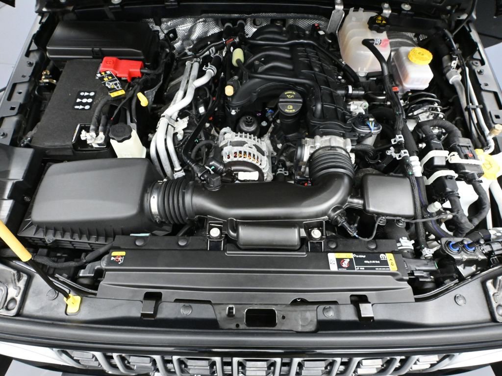 Used 2024 Jeep Wrangler Sahara image 44