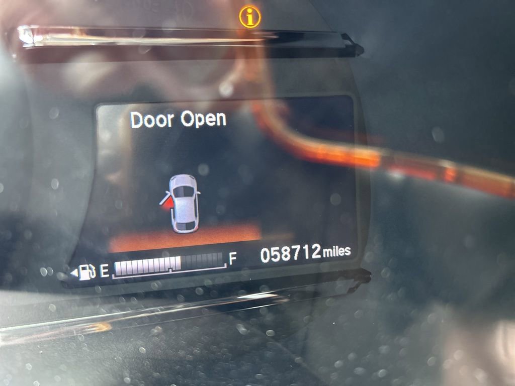 Used 2019 Honda HR-V Touring image 4