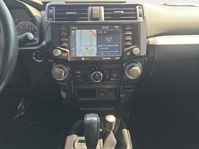 Used 2021 Toyota 4Runner Venture w/ Moonroof Package AWD/4WD image 22