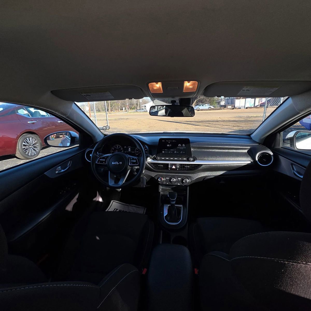 Used 2024 Kia Forte LXS FWD image 13
