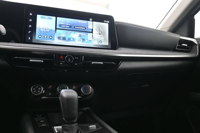 Certified 2025 Nissan Kicks SV FWD image 15