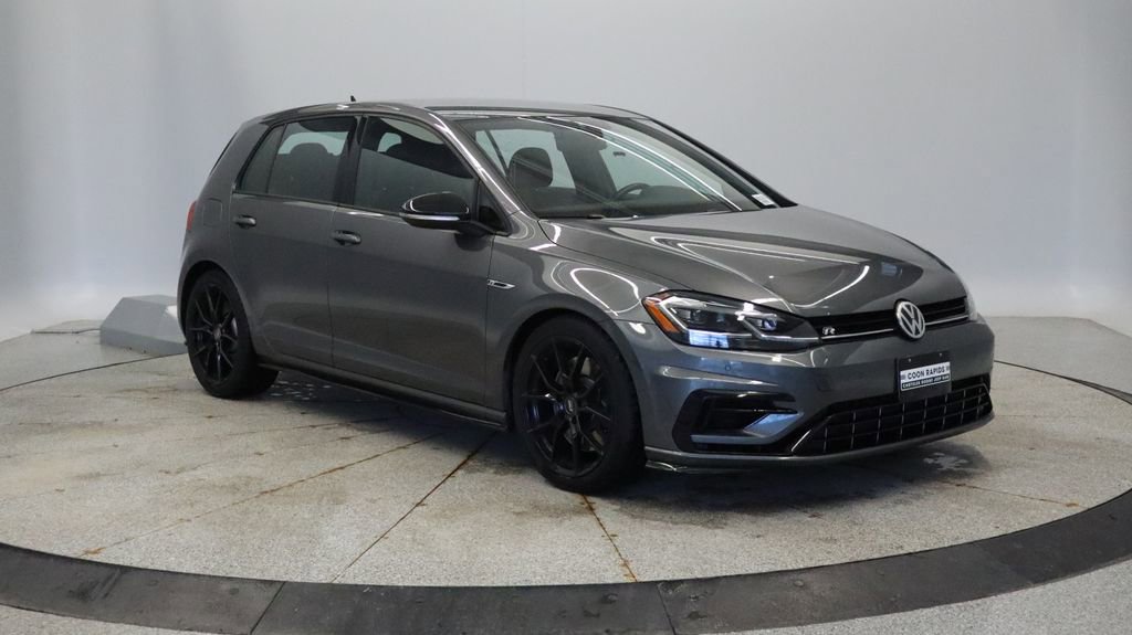 Used 2019 Volkswagen Golf R 4-Door image 7