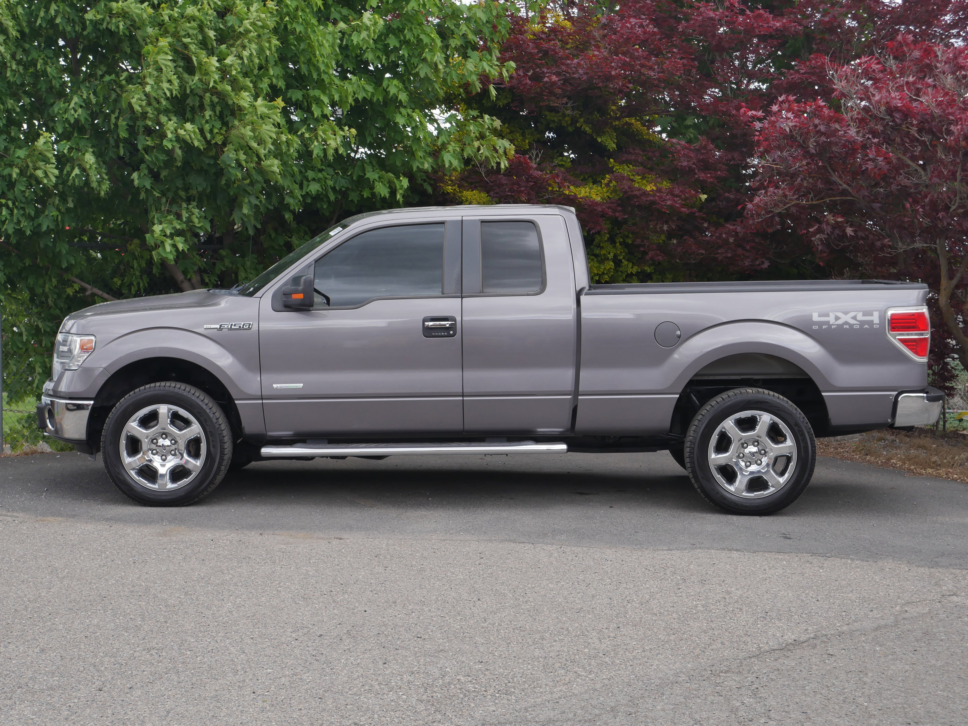 Used 2014 Ford F150 XLT w/ Equipment Group 302A Luxury AWD/4WD image 14