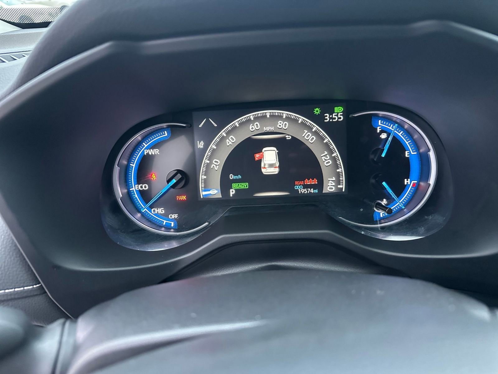 Used 2025 Toyota RAV4 LE image 39