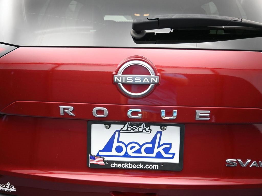 Used 2023 Nissan Rogue SV image 23