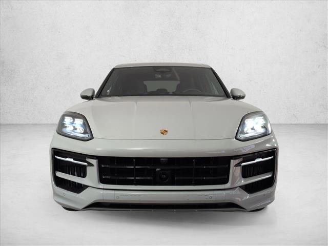 New 2026 Porsche Cayenne GTS image 7