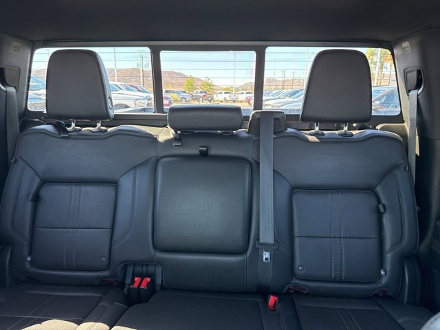 Used 2022 Chevrolet Silverado 1500 High Country w/ Technology Package image 21