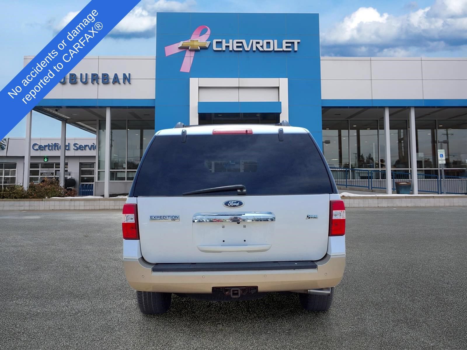Used 2014 Ford Expedition XLT w/ Equipment Group 202A AWD/4WD image 7